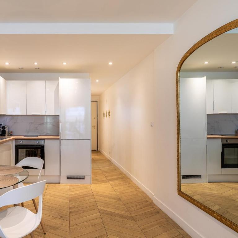 LE CALIFORNIA 200m des plages chic luxe et cosy 2 à 4 personnes - Apartamento de 1 dormitorio - 4