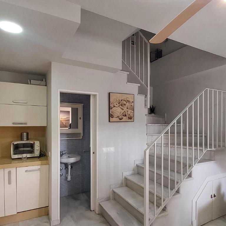 Awesome Home In Rota With Wifi - Casa de vacaciones de 2 dormitorios - 4