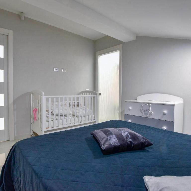 Megghy Maison - Three-Bedroom Vacation Home - 23