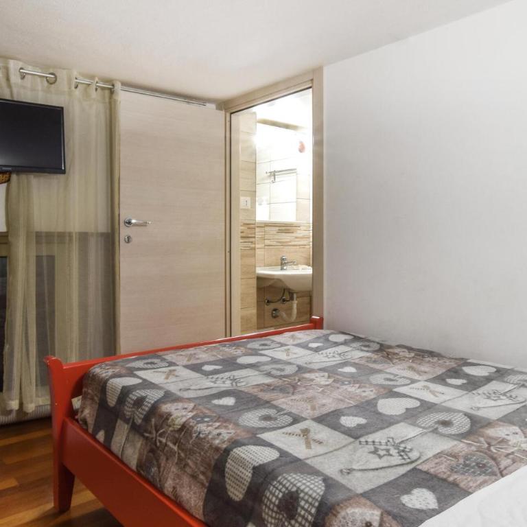 4 Bedroom Cozy Apartment In Palermo - Appartamento con 4 Camere da Letto - 6