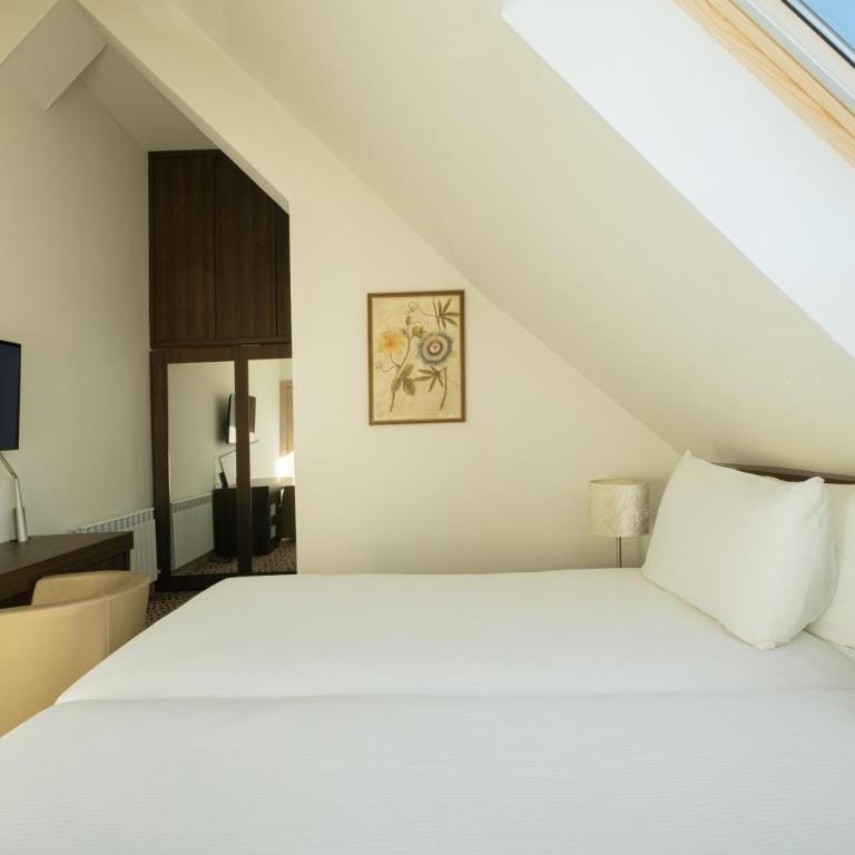 Eurostars Royal Tanau - Suite con vistas a la montaña - 8