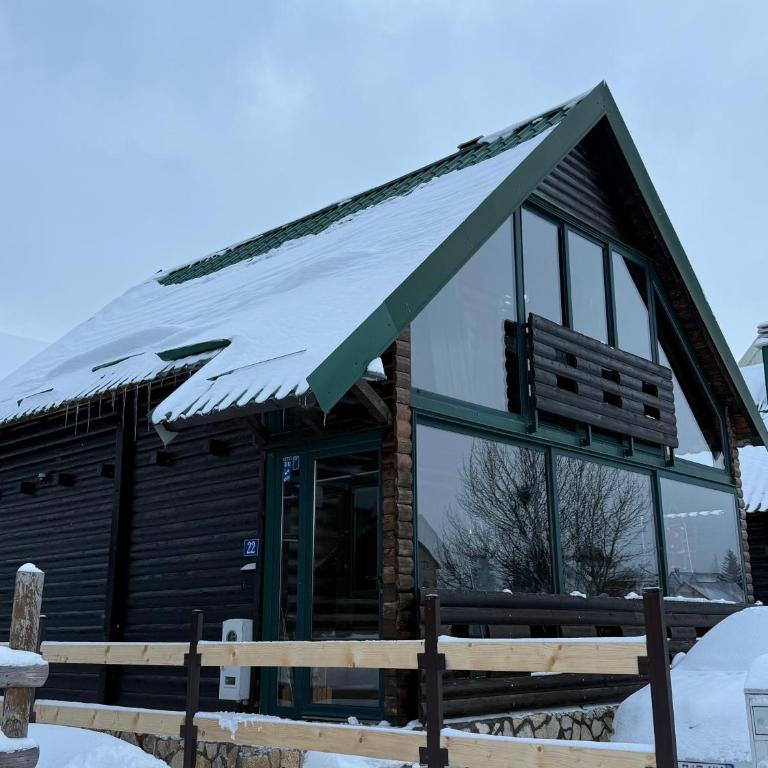 Durmitor's sun cottages - Three-Bedroom House - 37