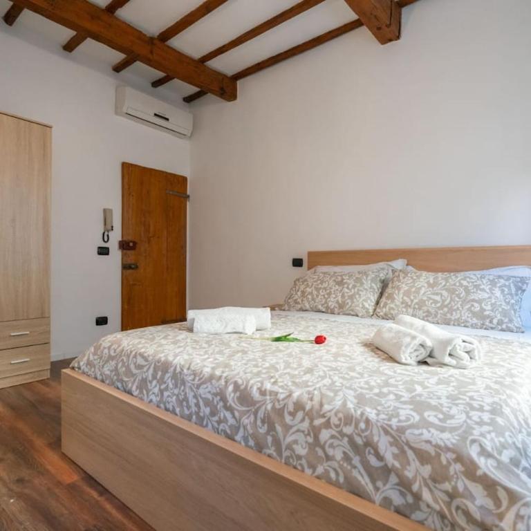 Palazzuolo Renaissance - Appartamento con 2 Camere da Letto - 19