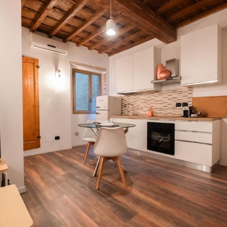 Palazzuolo Renaissance - Appartamento con 2 Camere da Letto - 21