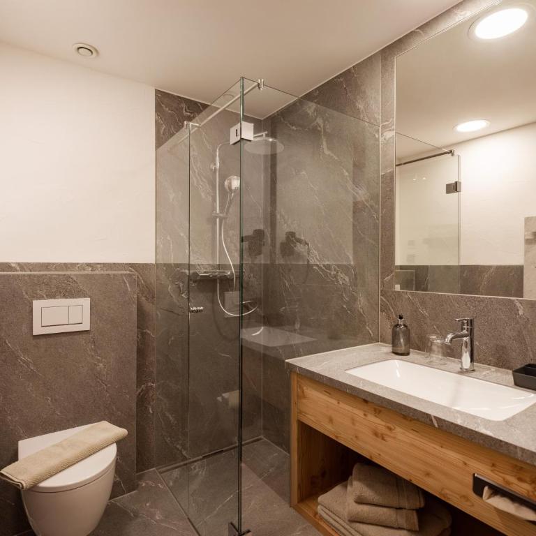 Hotel Ritterhof Ellmau - Doppelzimmer mit Balkon - 9