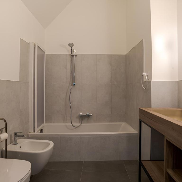 Casa Rebei Menaggio - Appartamento con 2 Camere da Letto - 11