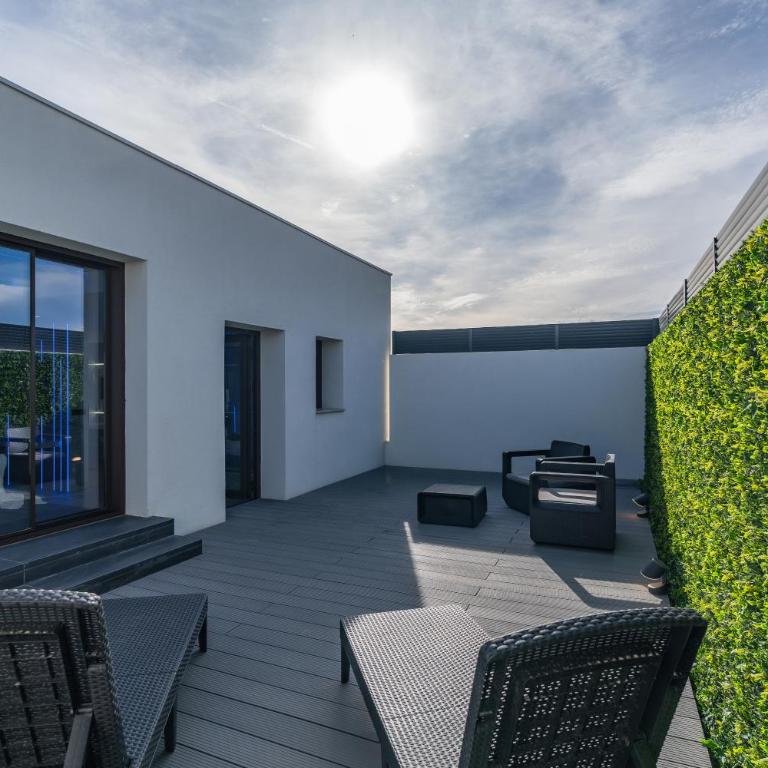 Motel JOC - Suite with Terrace - 4