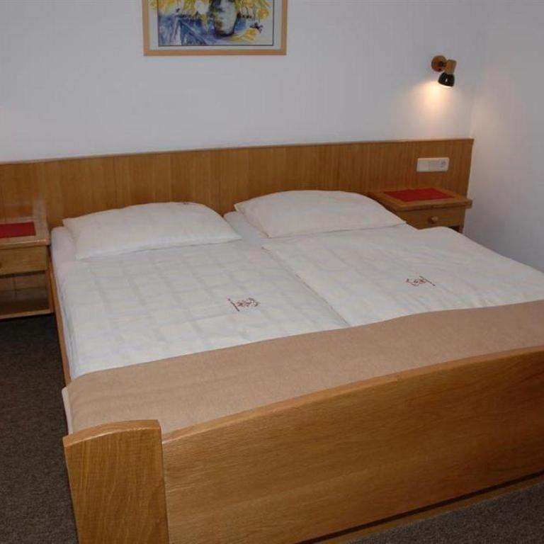 Pension & Appartement Fortin - Apartment - 13
