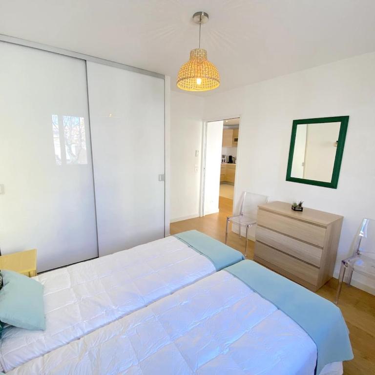 T2 Neuf centre ville Sanary avec garage - Apartment mit 1 Schlafzimmer - 10