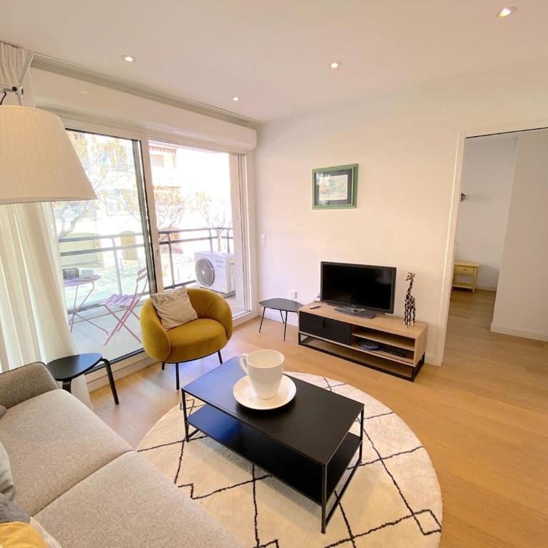 T2 Neuf centre ville Sanary avec garage - Apartment mit 1 Schlafzimmer - 11