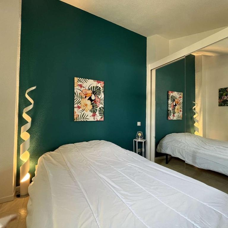 Pavillon 5 Personnes proche de la plage du Grazel GN520-009 - Maison 3 Chambres - 10