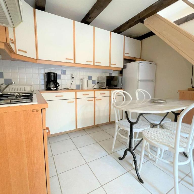 Petit pavillon climatisé avec parking privé Grazel GN490-055 - Maison 2 Chambres - 4