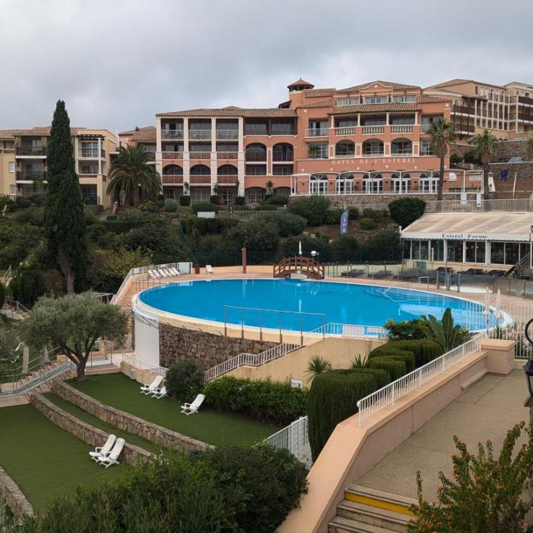 Appartement rez de jardin 4 personnes CAP ESTEREL - Appartamento con 1 Camera da Letto e Terrazza - 28