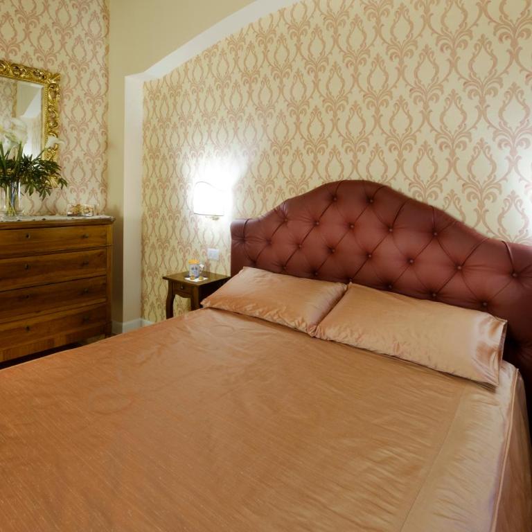 Corte Regia - Double Room with Private Bathroom - 5