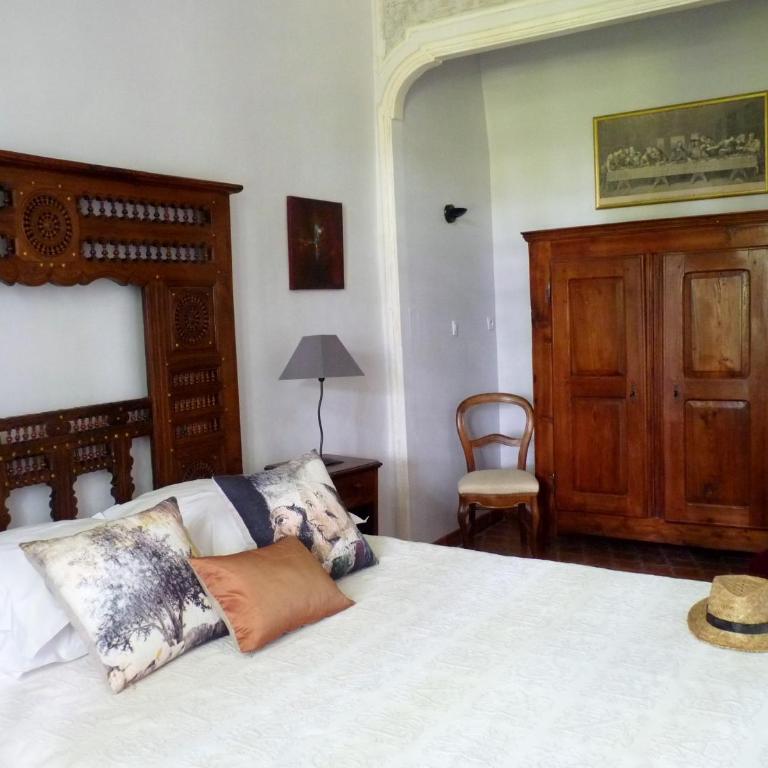 Domaine de Rhodes - 5 Chambres et 7 locations de vacances - Chambre Quadruple Supérieure - 1