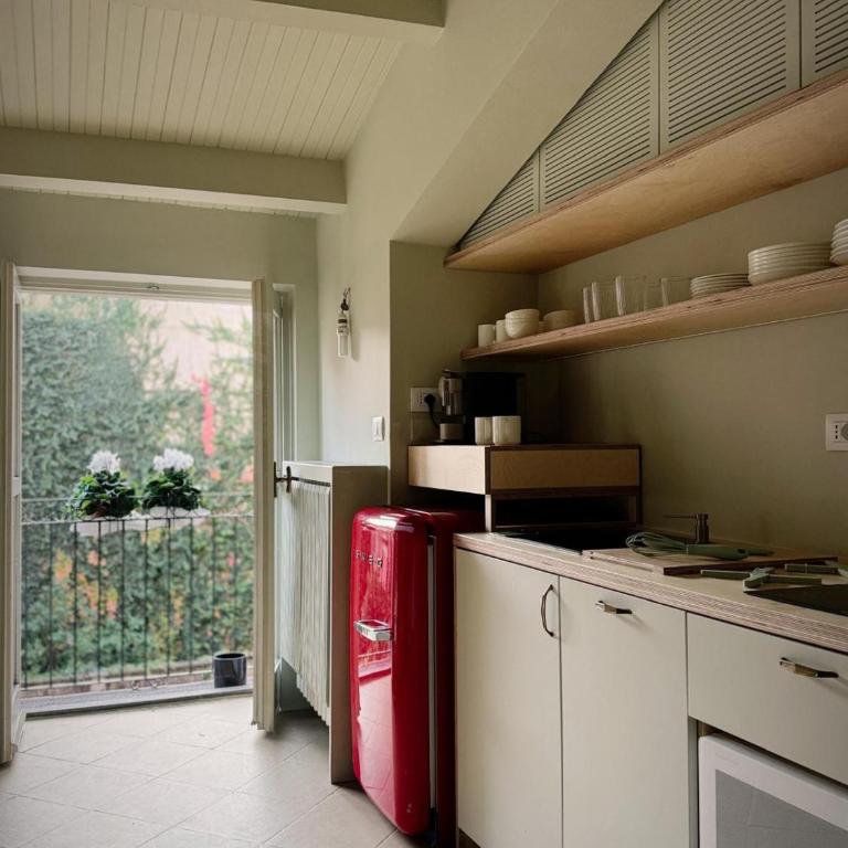 Studio Studio' - One-Bedroom Apartment with Balcony and City View - 4