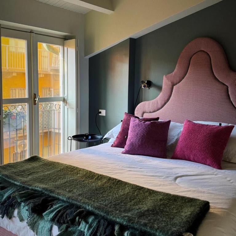 Studio Studio' - One-Bedroom Apartment with Balcony and City View - 10