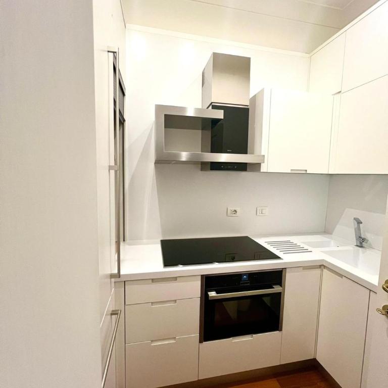 Via Del Corso Home Roma - Apartment with Balcony - 3