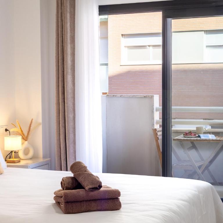 Jome Stays Alicante centro - One-Bedroom Apartment with Balcony - 8