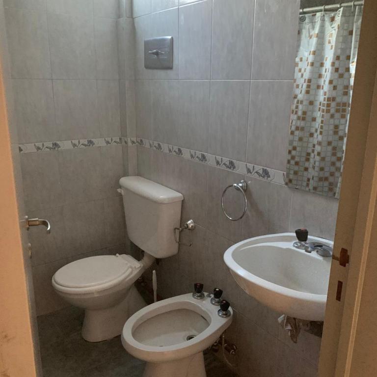 San Bernardo, hermoso dpto. a 2 cuadras del mar y 1 del centro para 6 personas - Apartamento de 2 dormitorios - 13
