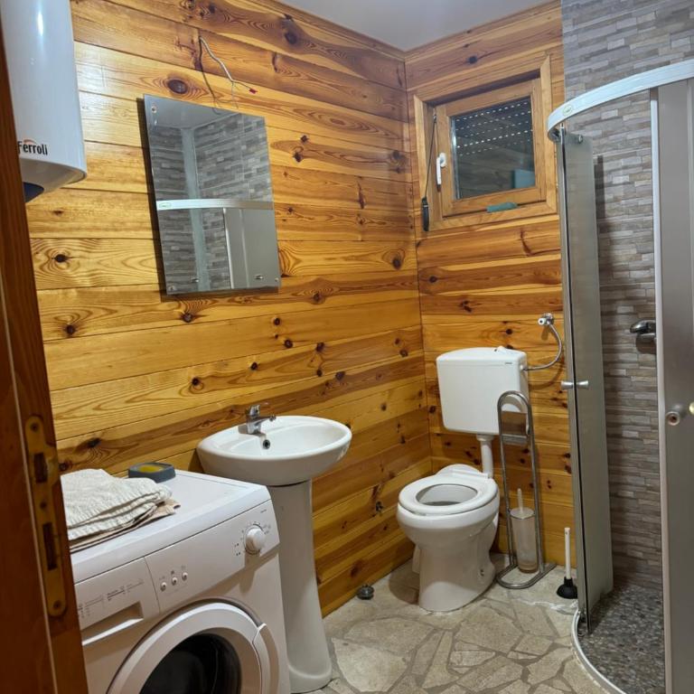 Monutain Lodges Zabljak - One-Bedroom House - 8
