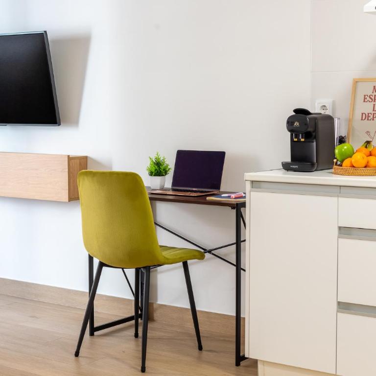 Jome Stays Alicante centro - One-Bedroom Apartment with City View - 9