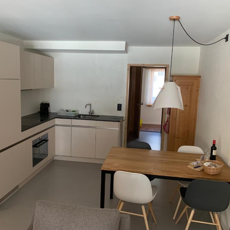 Chesa La Furia - Apartment mit 1 Schlafzimmer und Balkon - 11