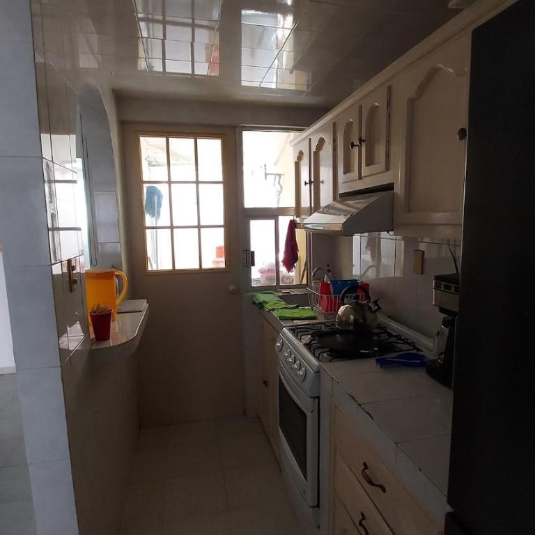 Beach house with private pool and new ac - Four-Bedroom House - 10