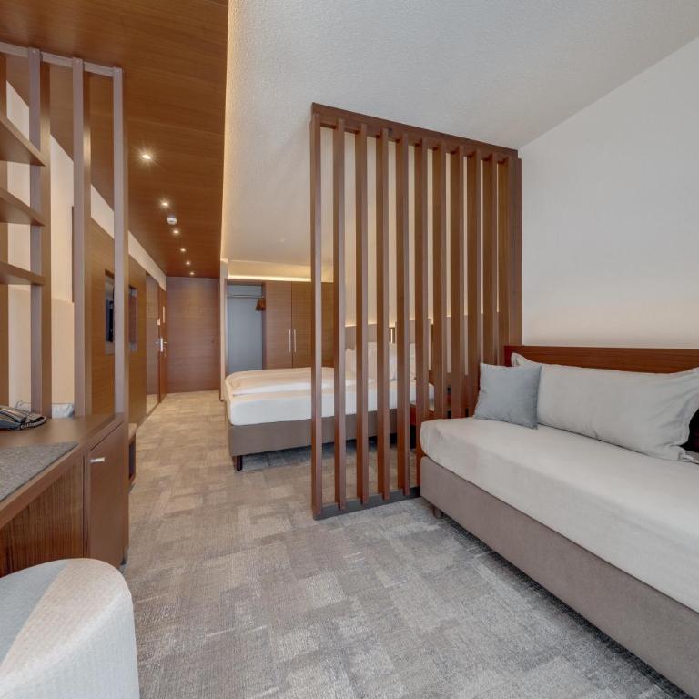 Hotel Rundeck - Comfort Dreibettzimmer - 3