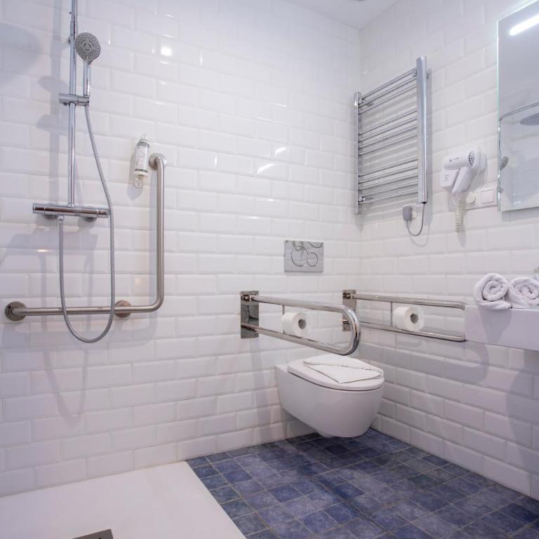 CSE The Old House Marbella - Habitación Doble adaptada para personas con movilidad reducida - 4