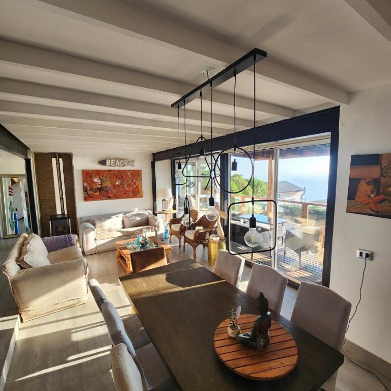 Hermosa casa con vista 180 al mar en Maitencillo - Casa de 4 dormitorios - 30