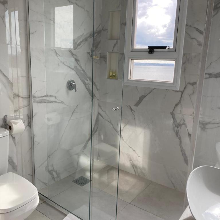 25 homeApart - Two-Bedroom Deluxe Apartment - 2