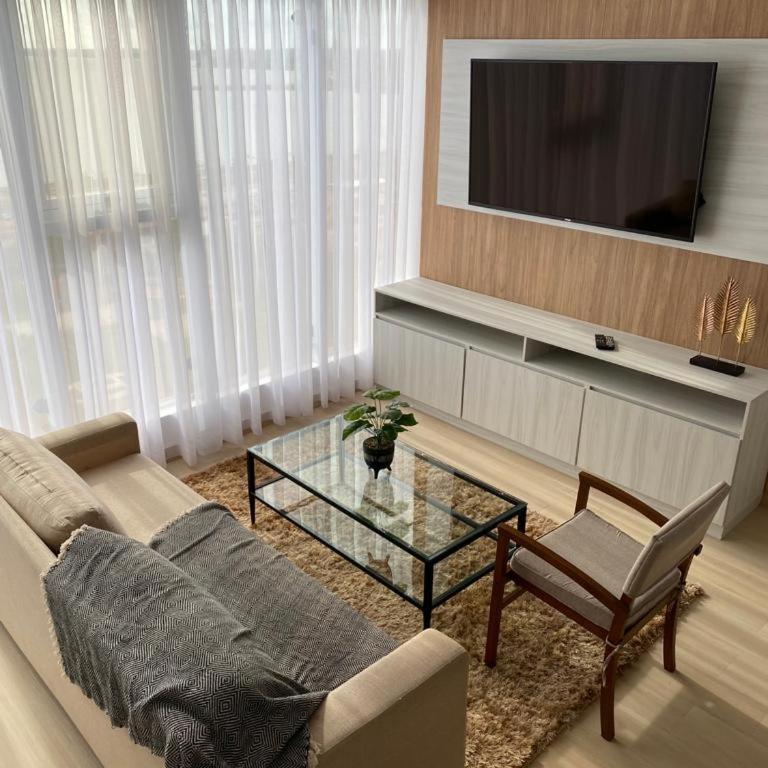 25 homeApart - Two-Bedroom Deluxe Apartment - 10