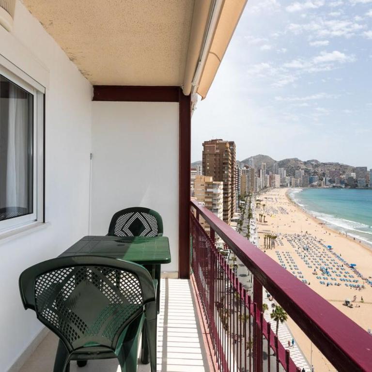 Apartamento Iberia Primera Linea Playa Levante - Three-Bedroom Apartment with Sea View - 17