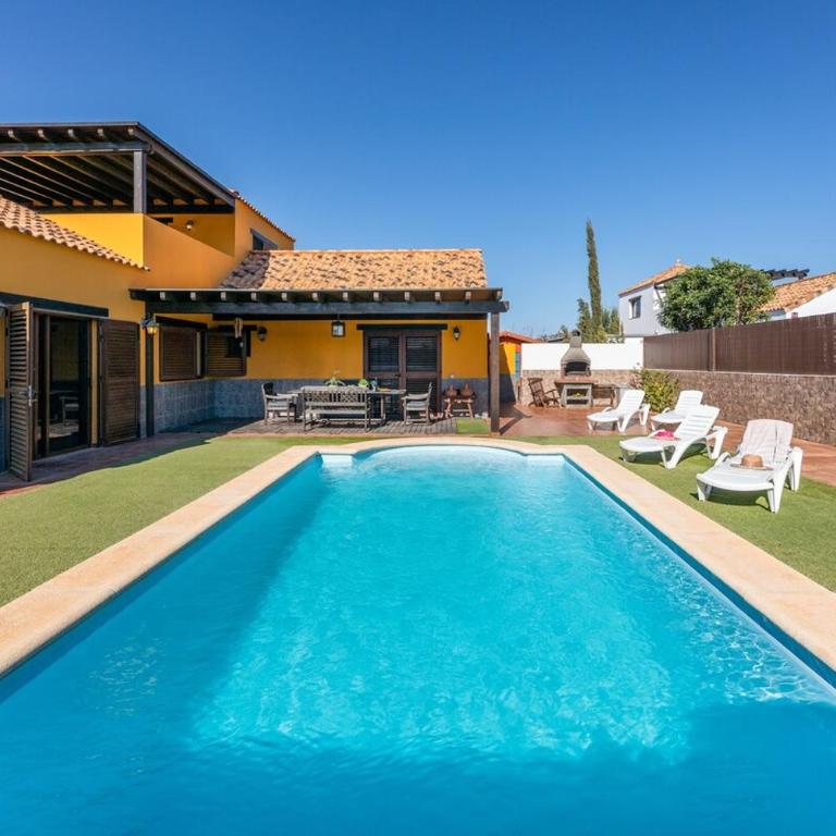 Villa Calma Private Pool La Oliva By Holidays Home - Villa con piscina privada - 3