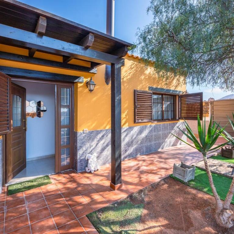 Villa Calma Private Pool La Oliva By Holidays Home - Villa con piscina privada - 33