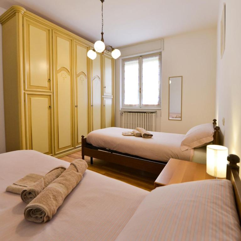 Alp Grüm Apartment - 8 min walk to Bernina Express - Garden & Parking - Two-Bedroom Apartment with Mountain View - 3