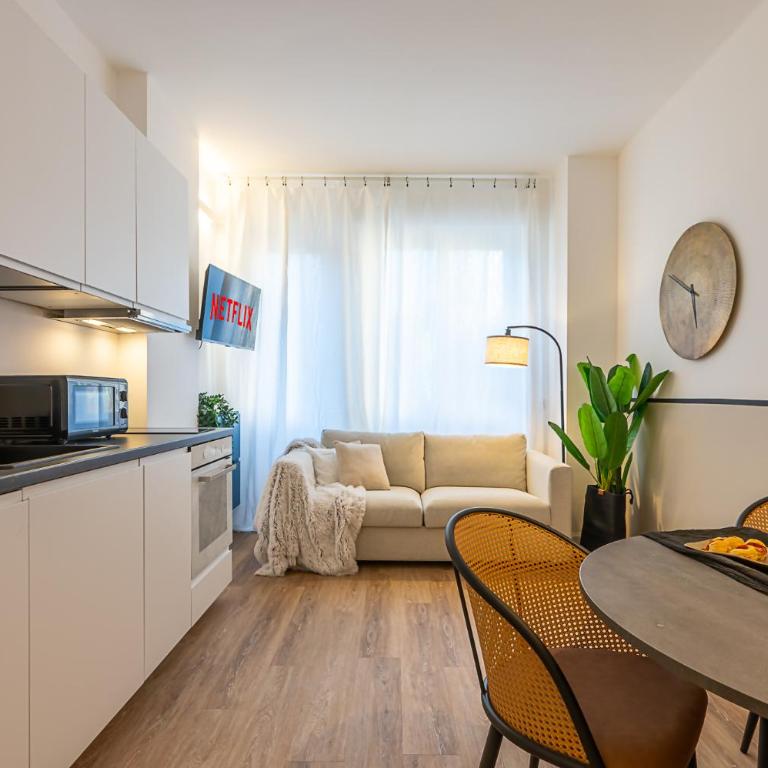 Navigli Duomo Chic Apartment WiFi AC - Appartamento con 1 Camera da Letto - 27