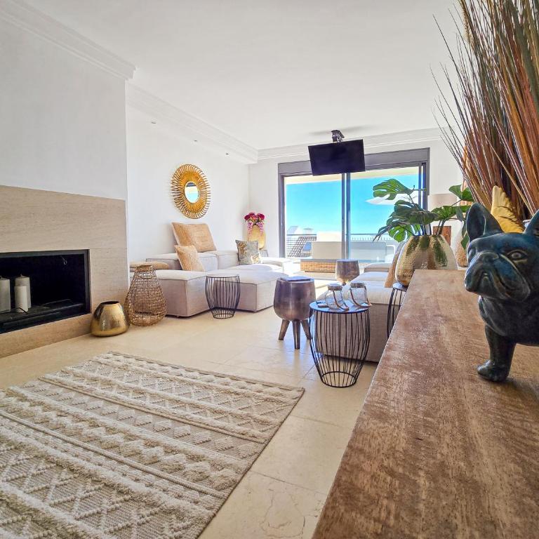 Luxury Retreat in Los Monteros Marbella - Two-Bedroom Apartment - 10
