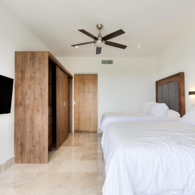 Luxury 2-Bedroom Apartment with Beach Club Access - Two-Bedroom Apartment - 27