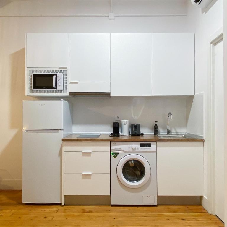 Victoria Studio II - One-Bedroom Apartment - 3