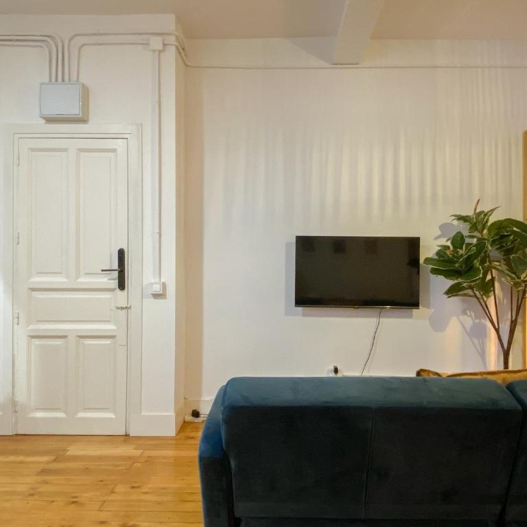 Victoria Studio II - One-Bedroom Apartment - 10