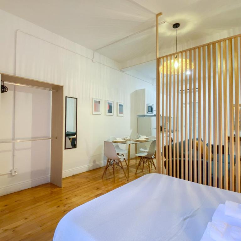 Victoria Studio II - One-Bedroom Apartment - 11