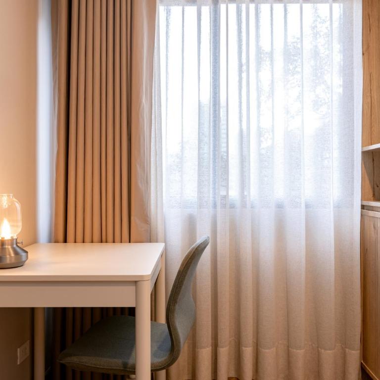 StrataSix Hotel - Two-Bedroom Superior Apartment - 4