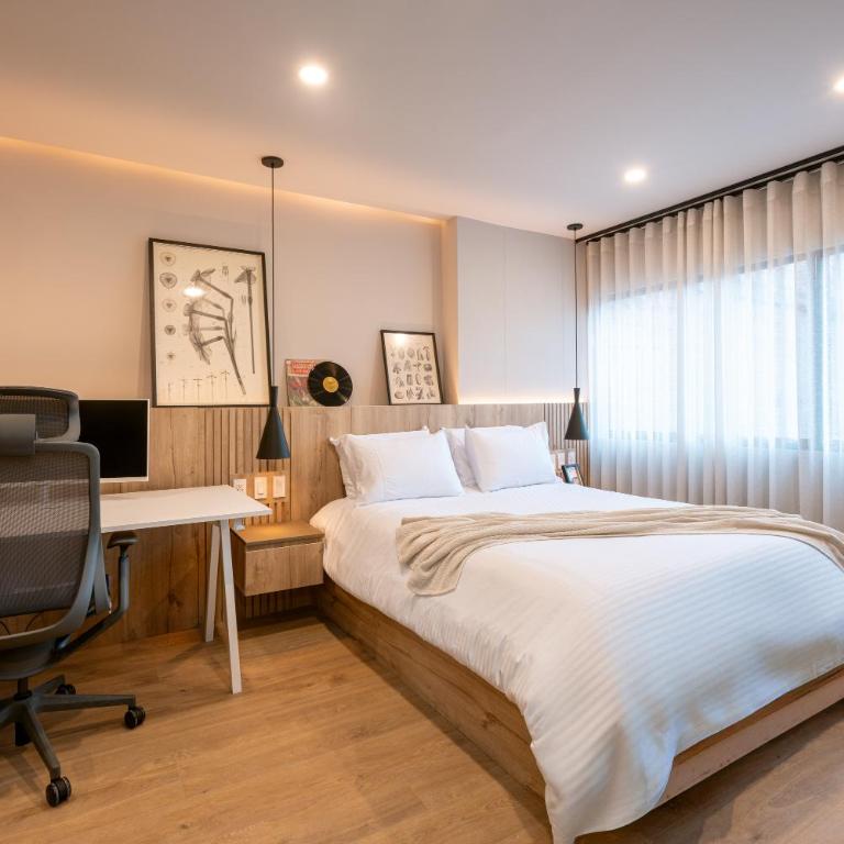 StrataSix Hotel - Two-Bedroom Superior Apartment - 8