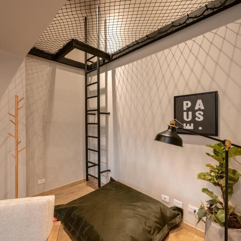 StrataSix Hotel - Two-Bedroom Superior Apartment - 16