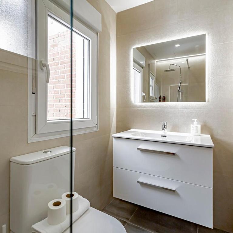 Campo Real Amazing new apartment 6pax - Three-Bedroom Apartment - 38
