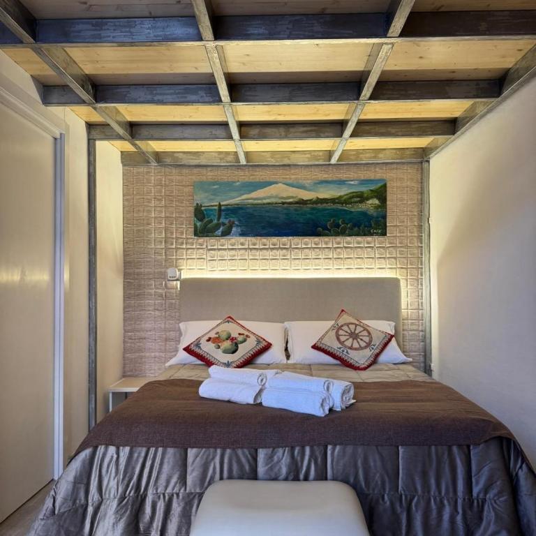 Attardo's House - Two-Bedroom House - 1