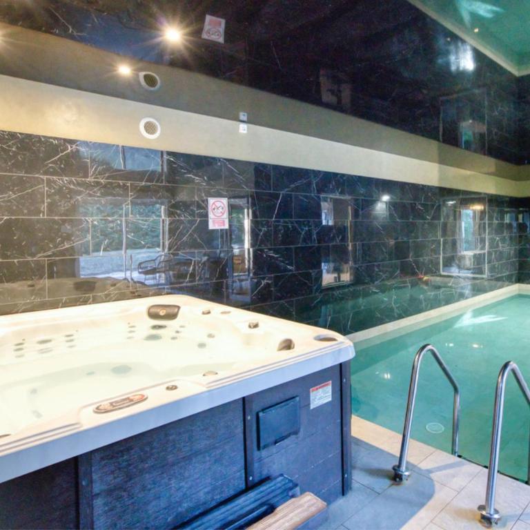 Villa 2pers Lorgues Piscine, Spa, Hammam - Maison 1 Chambre - 2