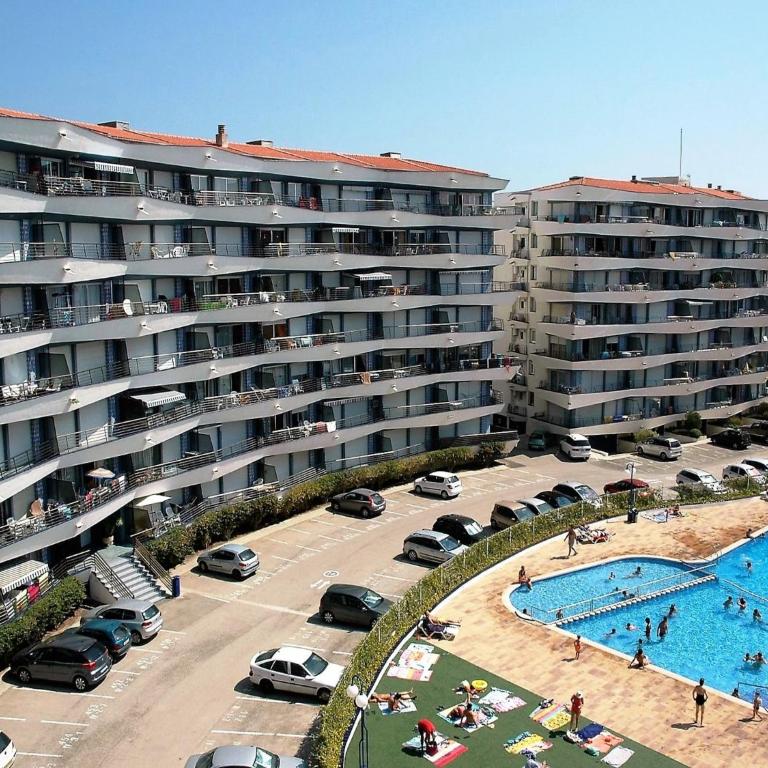 Apartment in Estartit near Sandy Beach - One-Bedroom Apartment - 1